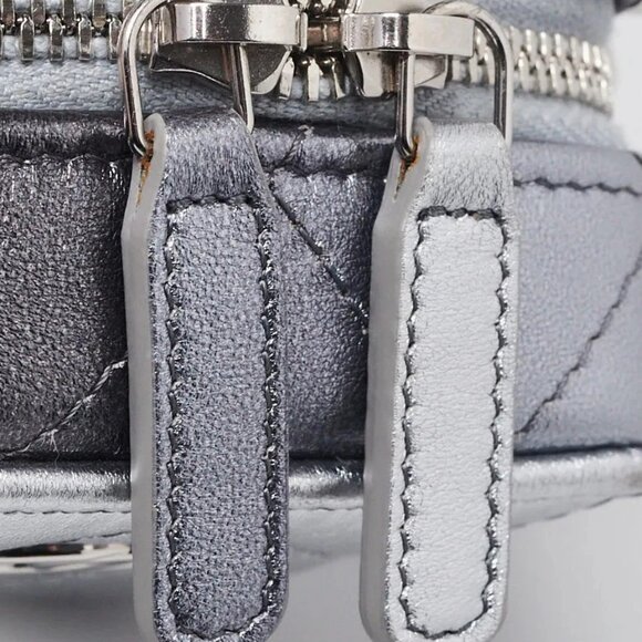 Chanel Metallic Silver Quilted Lambskin Leather Coco Punk Cube Bag - Picture 3 of 11